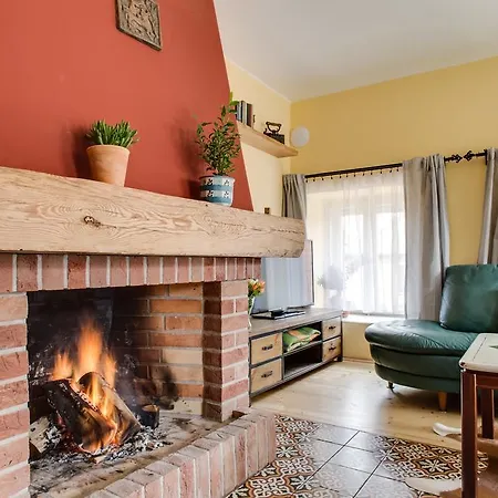 Amazing 5 Bedroom House Krumlov 82 - 4 Min Walk To Main Square *