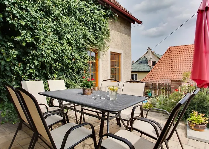 Villa Amazing 5 Bedroom House Krumlov 82 - 4 Min Walk To Main Square Český Krumlov